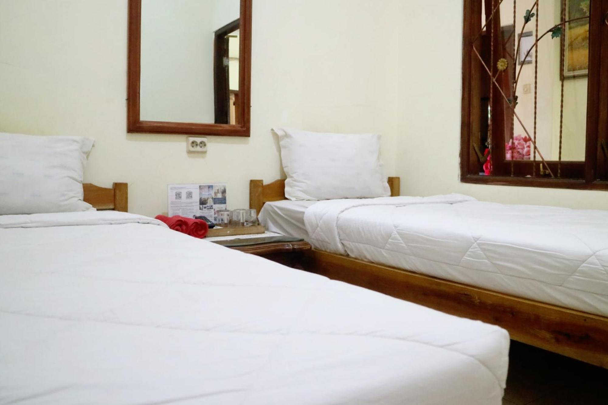 The Homey Rooms And Tours Gandok Exterior photo