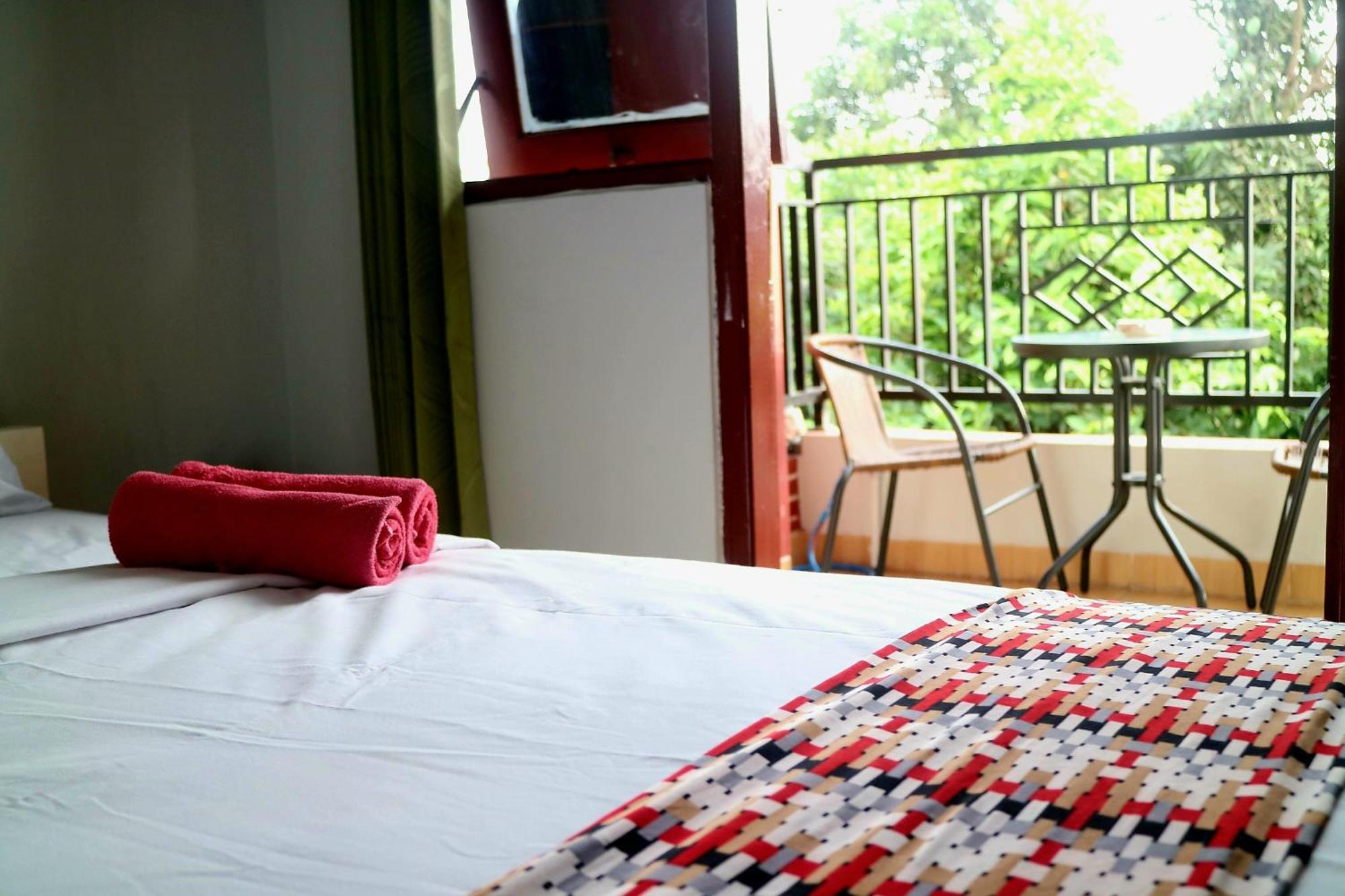 The Homey Rooms And Tours Gandok Exterior photo